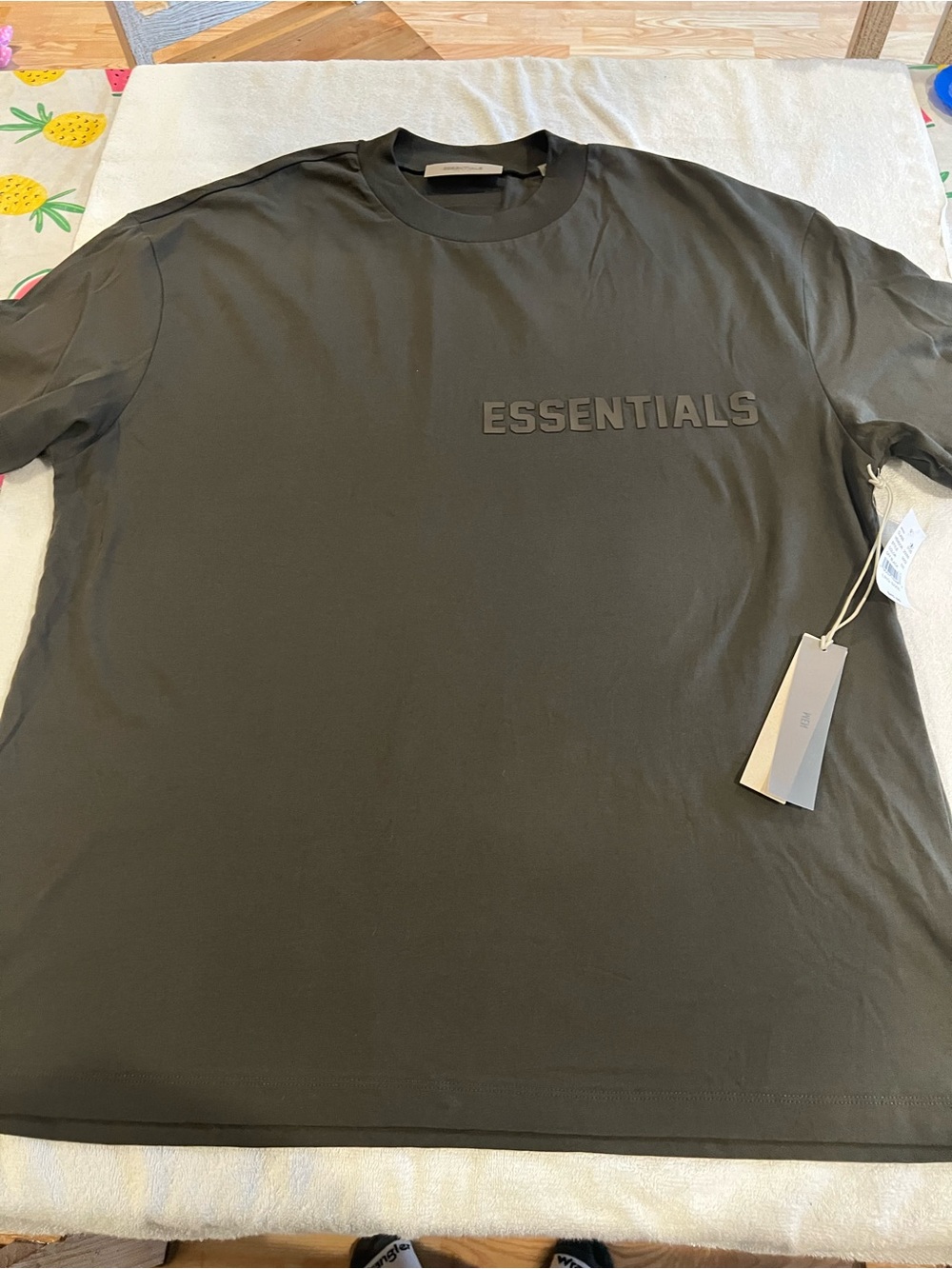 ESSENTIALS Men’s Crewneck T-Shirt in Gray